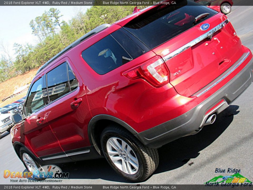 2018 Ford Explorer XLT 4WD Ruby Red / Medium Stone Photo #34