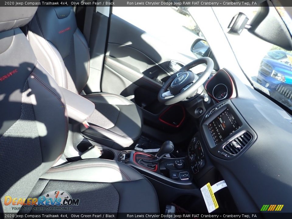 2020 Jeep Compass Trailhawk 4x4 Olive Green Pearl / Black Photo #10