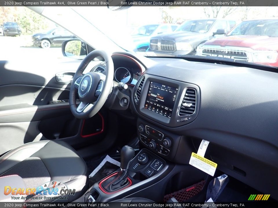 2020 Jeep Compass Trailhawk 4x4 Olive Green Pearl / Black Photo #11