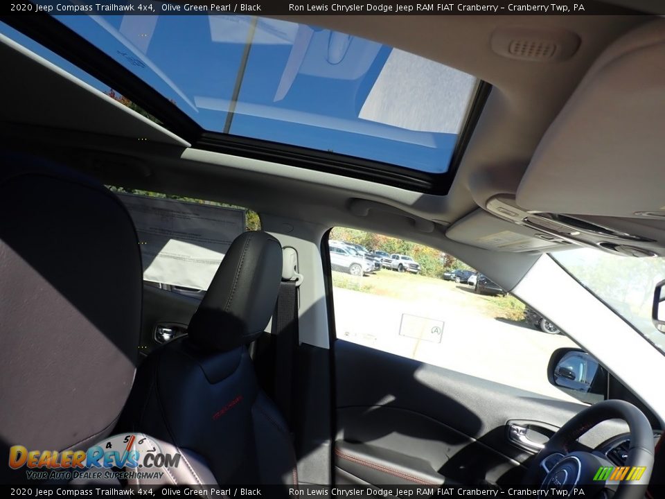 2020 Jeep Compass Trailhawk 4x4 Olive Green Pearl / Black Photo #12