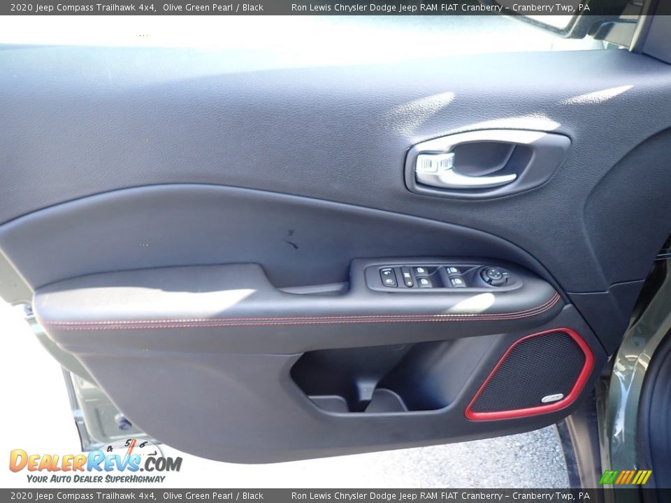 2020 Jeep Compass Trailhawk 4x4 Olive Green Pearl / Black Photo #15