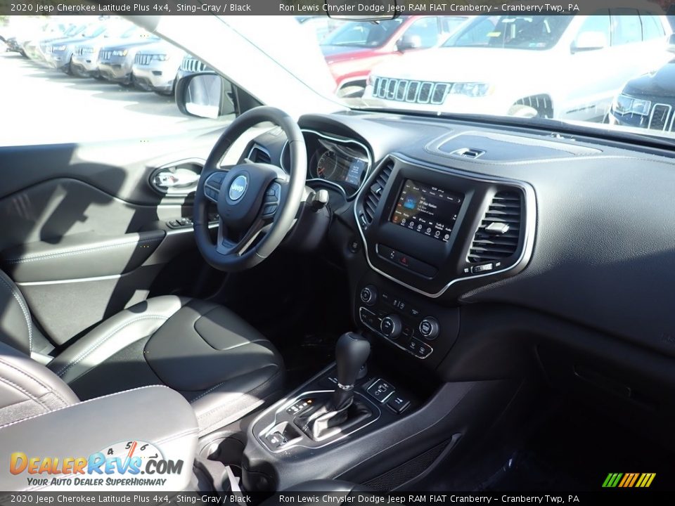 2020 Jeep Cherokee Latitude Plus 4x4 Sting-Gray / Black Photo #11