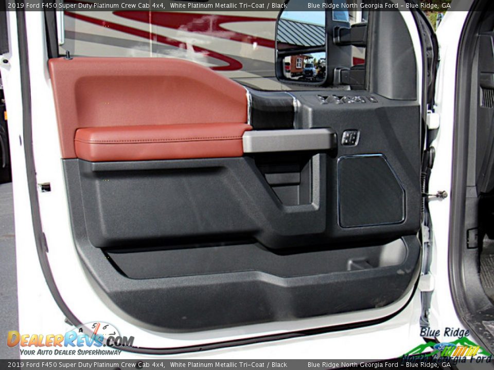 2019 Ford F450 Super Duty Platinum Crew Cab 4x4 White Platinum Metallic Tri-Coat / Black Photo #32