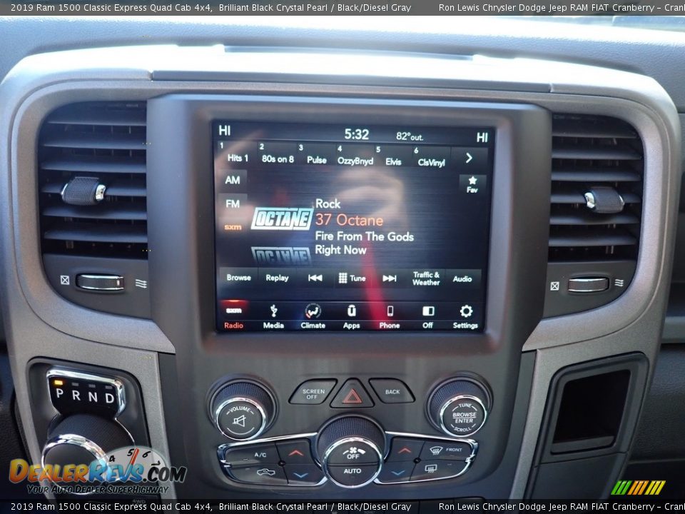 2019 Ram 1500 Classic Express Quad Cab 4x4 Brilliant Black Crystal Pearl / Black/Diesel Gray Photo #19