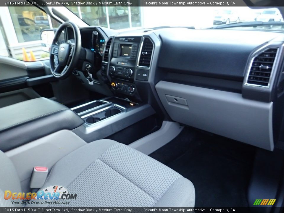 2016 Ford F150 XLT SuperCrew 4x4 Shadow Black / Medium Earth Gray Photo #11