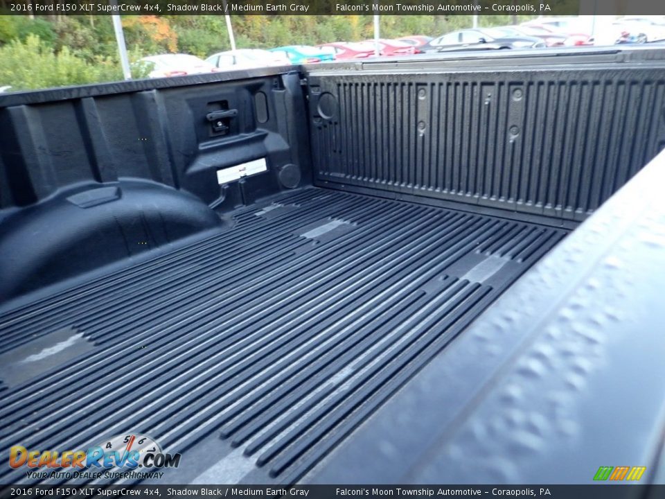 2016 Ford F150 XLT SuperCrew 4x4 Shadow Black / Medium Earth Gray Photo #15
