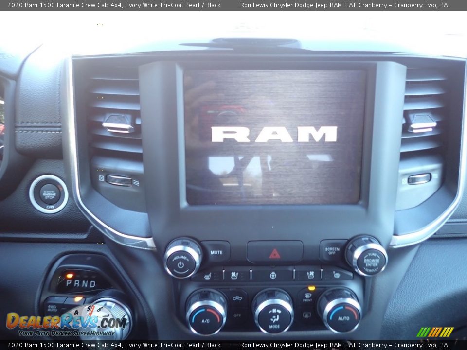 2020 Ram 1500 Laramie Crew Cab 4x4 Ivory White Tri-Coat Pearl / Black Photo #15