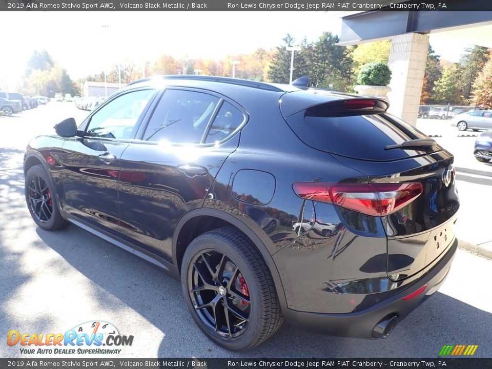 2019 Alfa Romeo Stelvio Sport AWD Volcano Black Metallic / Black Photo #4
