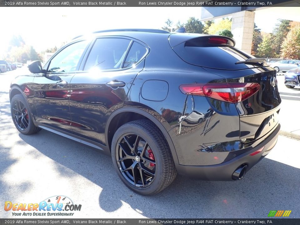 2019 Alfa Romeo Stelvio Sport AWD Volcano Black Metallic / Black Photo #5