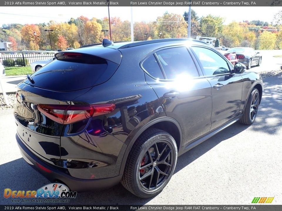 2019 Alfa Romeo Stelvio Sport AWD Volcano Black Metallic / Black Photo #7