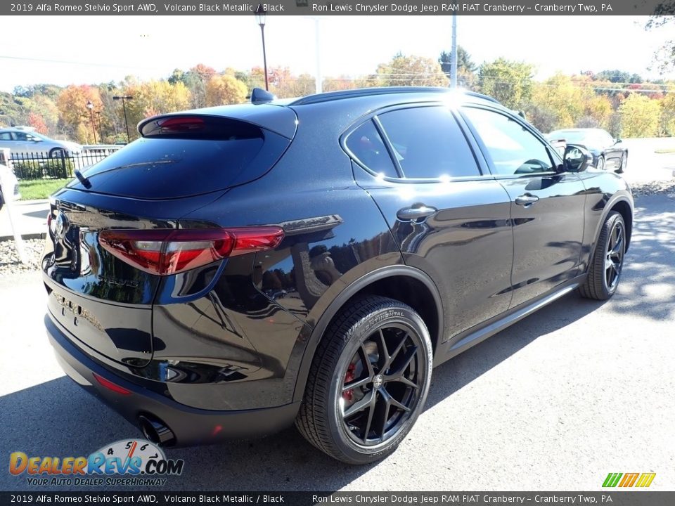 2019 Alfa Romeo Stelvio Sport AWD Volcano Black Metallic / Black Photo #8