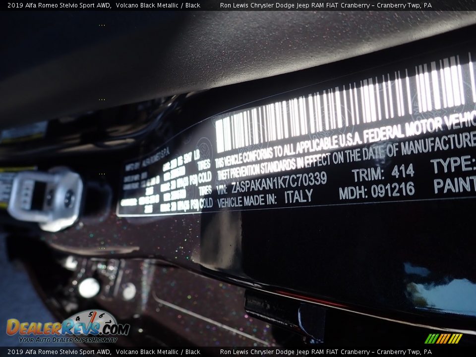 2019 Alfa Romeo Stelvio Sport AWD Volcano Black Metallic / Black Photo #20