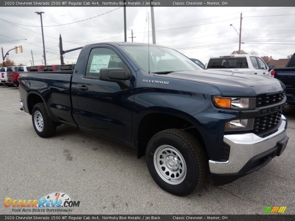 Front 3/4 View of 2020 Chevrolet Silverado 1500 WT Regular Cab 4x4 Photo #3