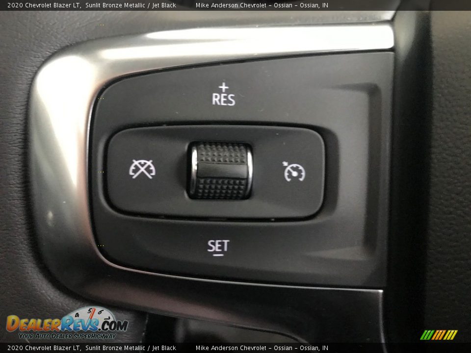 2020 Chevrolet Blazer LT Steering Wheel Photo #17