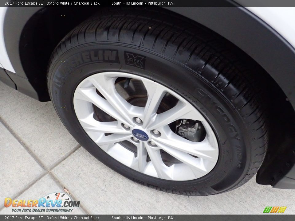 2017 Ford Escape SE Oxford White / Charcoal Black Photo #10