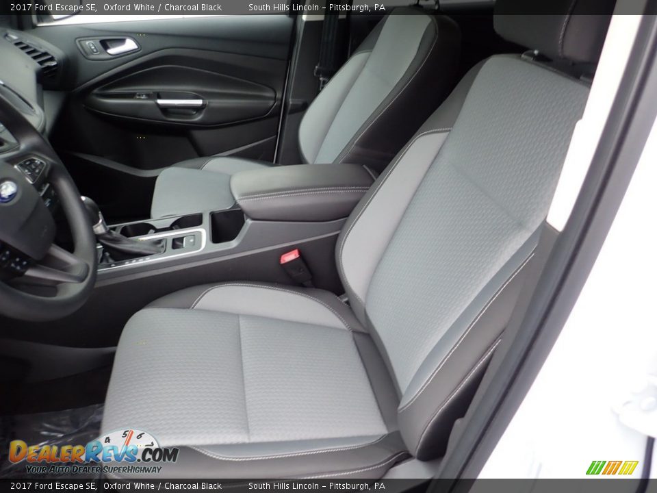 2017 Ford Escape SE Oxford White / Charcoal Black Photo #15