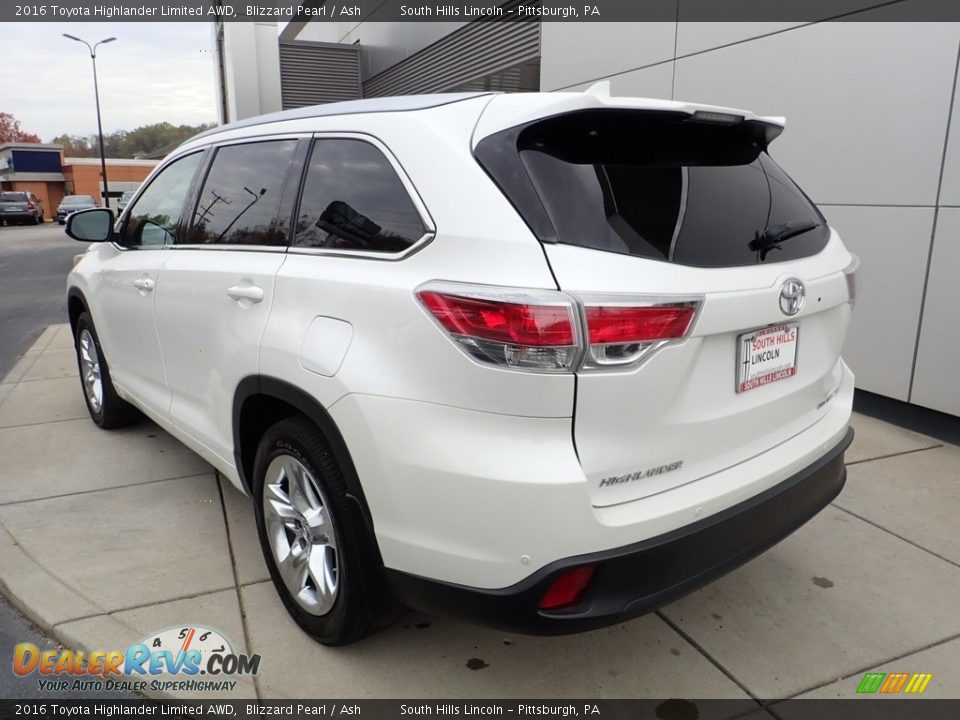 2016 Toyota Highlander Limited AWD Blizzard Pearl / Ash Photo #3