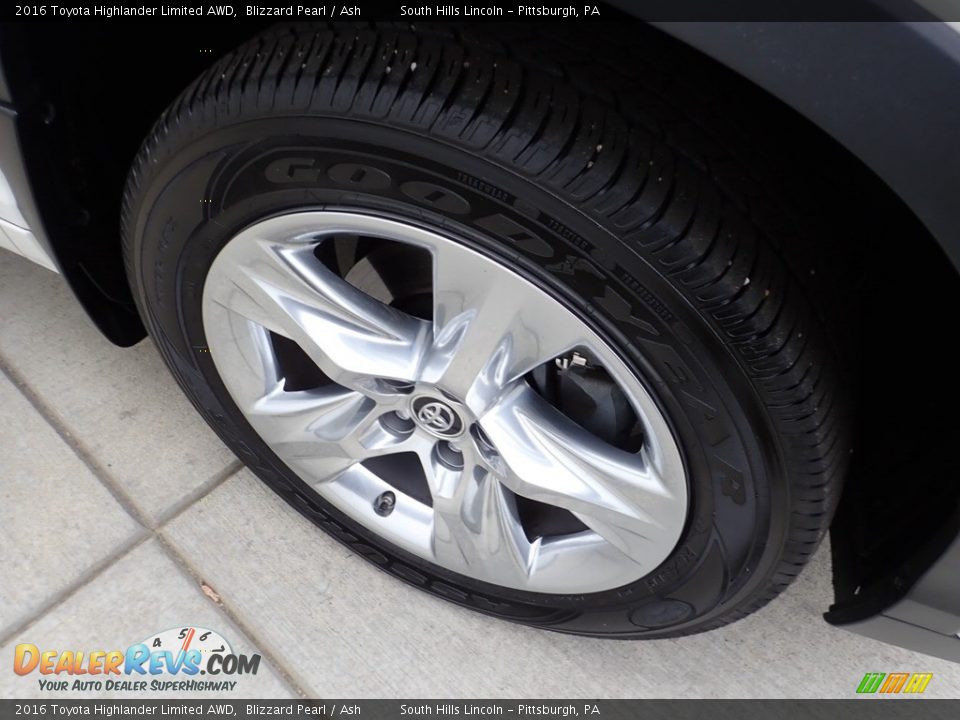 2016 Toyota Highlander Limited AWD Blizzard Pearl / Ash Photo #10