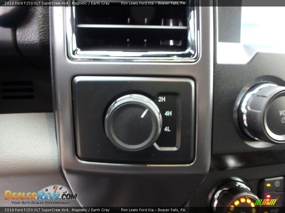 2019 Ford F150 XLT SuperCrew 4x4 Magnetic / Earth Gray Photo #18