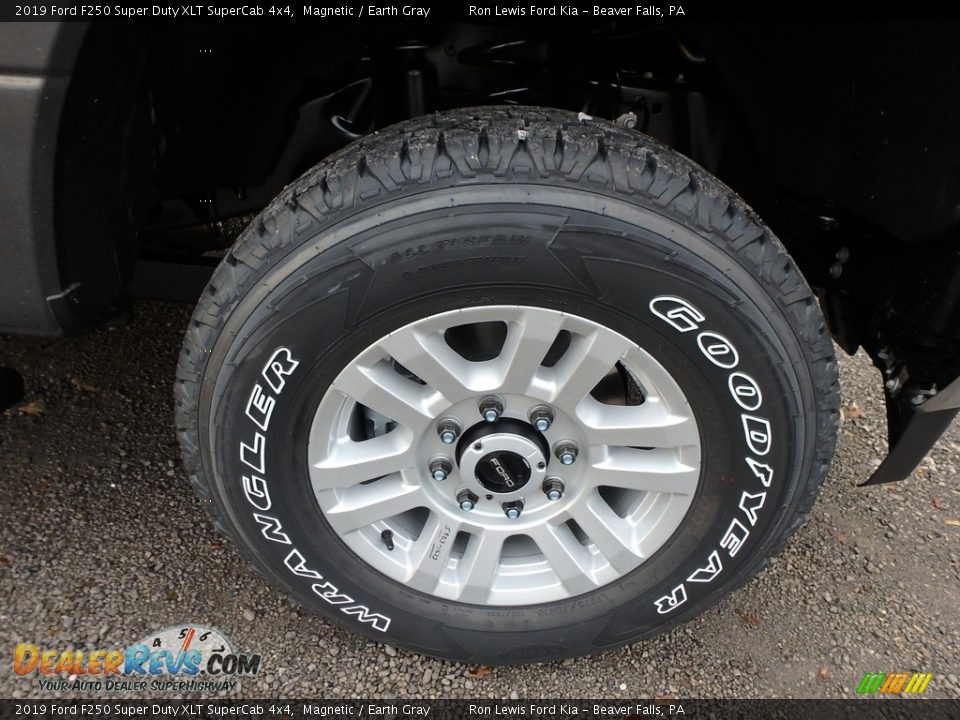 2019 Ford F250 Super Duty XLT SuperCab 4x4 Magnetic / Earth Gray Photo #9