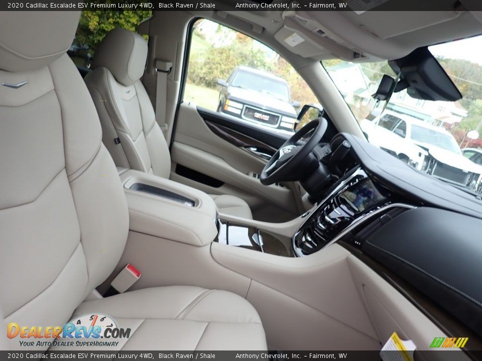 Front Seat of 2020 Cadillac Escalade ESV Premium Luxury 4WD Photo #10