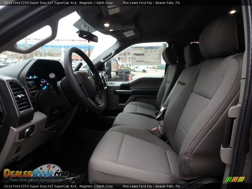 2019 Ford F250 Super Duty XLT SuperCab 4x4 Magnetic / Earth Gray Photo #13