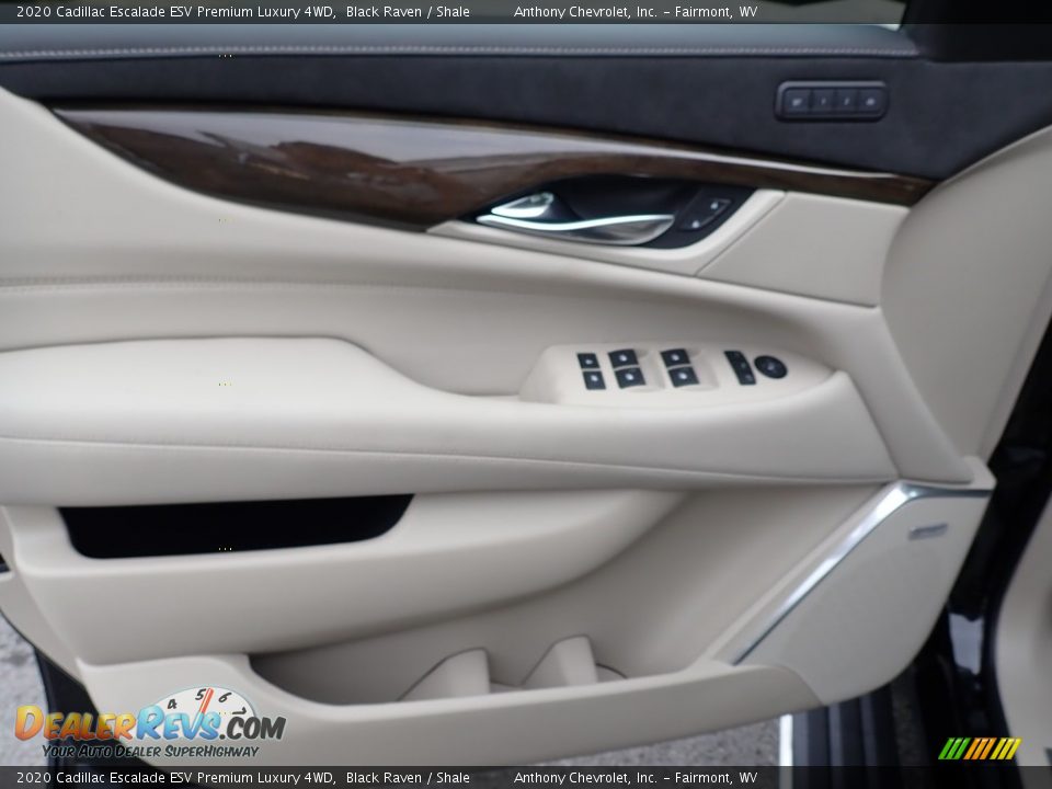 Door Panel of 2020 Cadillac Escalade ESV Premium Luxury 4WD Photo #14