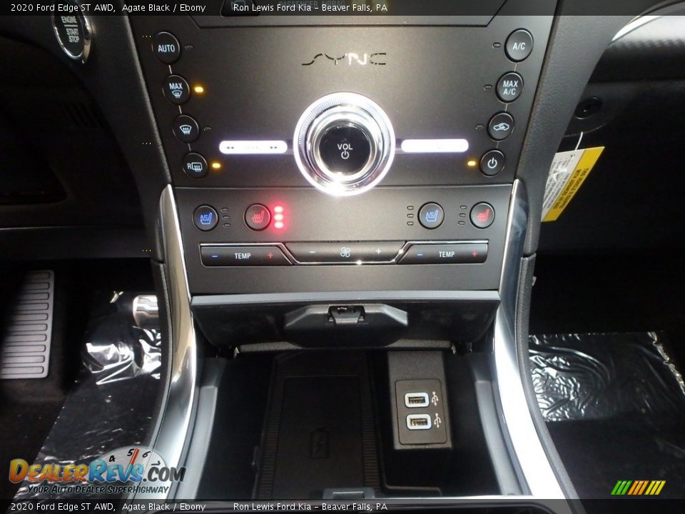 Controls of 2020 Ford Edge ST AWD Photo #17