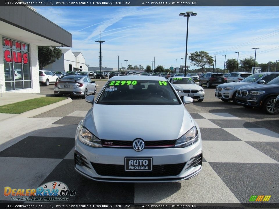 2019 Volkswagen Golf GTI S White Silver Metallic / Titan Black/Clark Plaid Photo #2