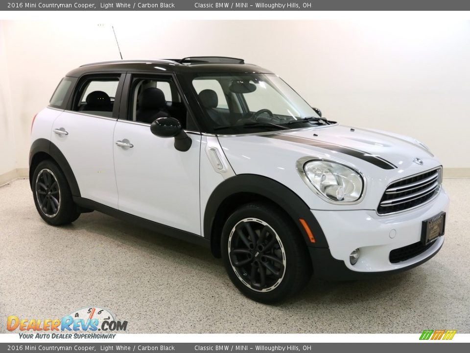 2016 Mini Countryman Cooper Light White / Carbon Black Photo #1