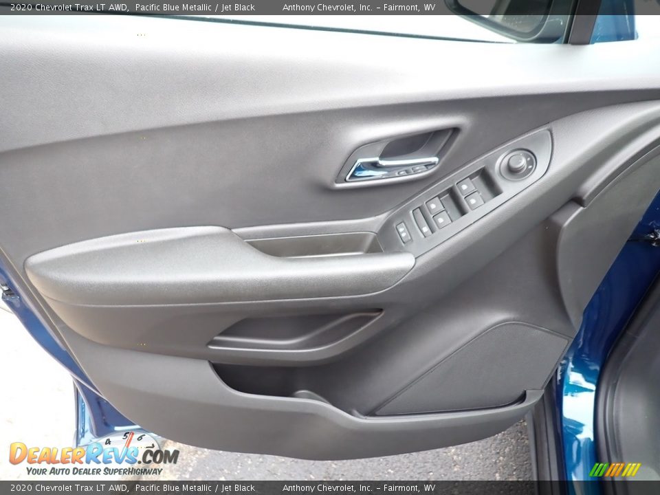 2020 Chevrolet Trax LT AWD Pacific Blue Metallic / Jet Black Photo #14
