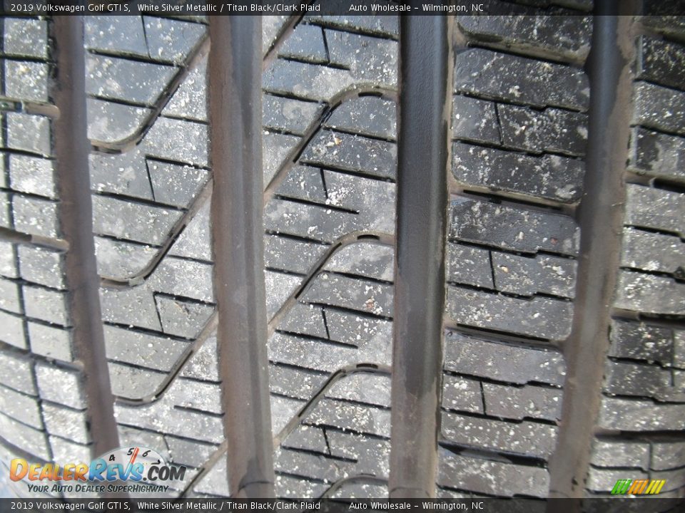 2019 Volkswagen Golf GTI S White Silver Metallic / Titan Black/Clark Plaid Photo #9
