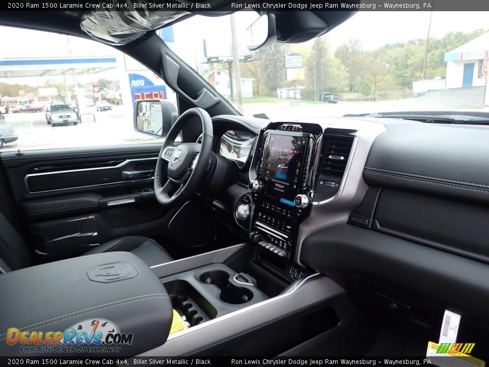 Dashboard of 2020 Ram 1500 Laramie Crew Cab 4x4 Photo #11