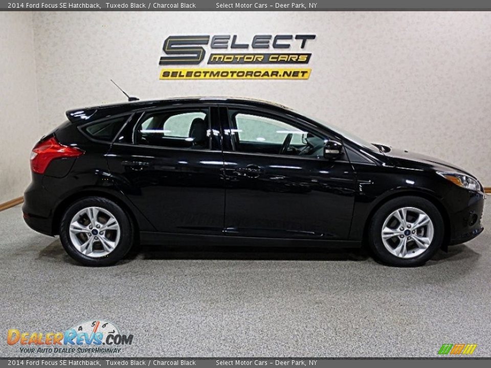 2014 Ford Focus SE Hatchback Tuxedo Black / Charcoal Black Photo #4