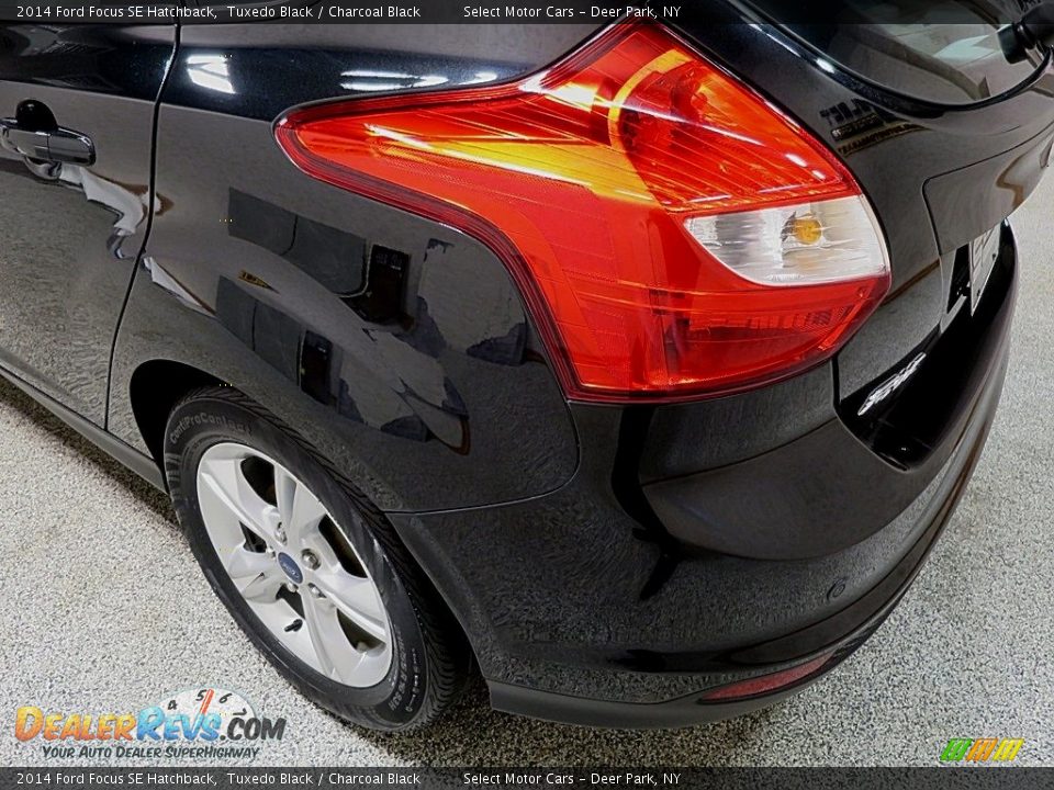 2014 Ford Focus SE Hatchback Tuxedo Black / Charcoal Black Photo #9