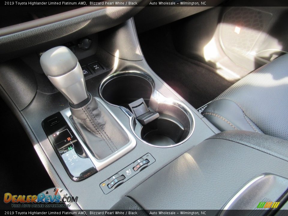 2019 Toyota Highlander Limited Platinum AWD Blizzard Pearl White / Black Photo #19