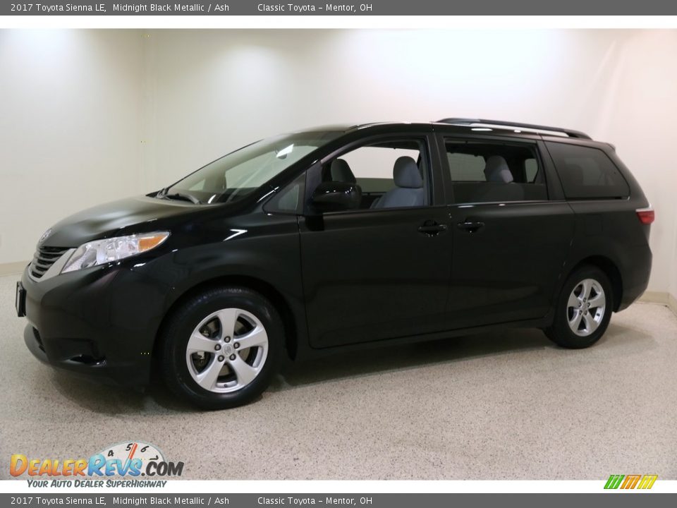 2017 Toyota Sienna LE Midnight Black Metallic / Ash Photo #3