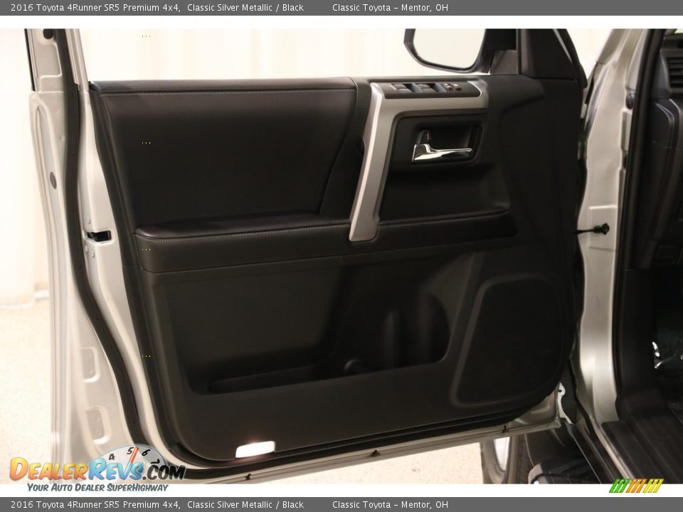 2016 Toyota 4Runner SR5 Premium 4x4 Classic Silver Metallic / Black Photo #4