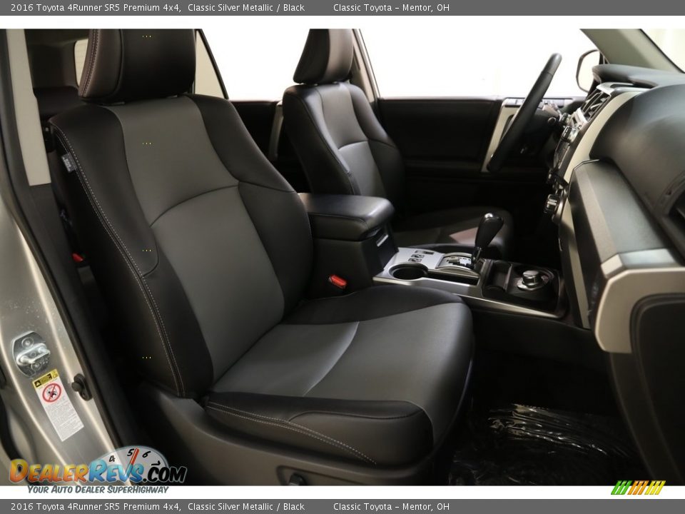 2016 Toyota 4Runner SR5 Premium 4x4 Classic Silver Metallic / Black Photo #17