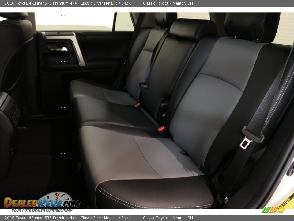 2016 Toyota 4Runner SR5 Premium 4x4 Classic Silver Metallic / Black Photo #19
