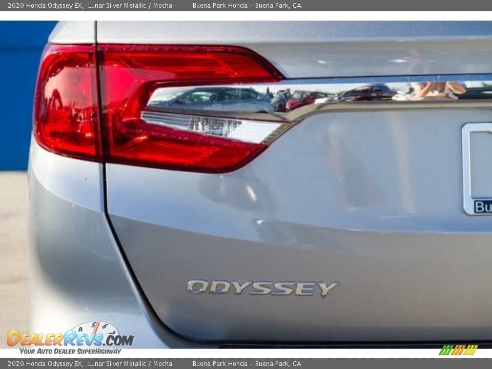 2020 Honda Odyssey EX Lunar Silver Metallic / Mocha Photo #3