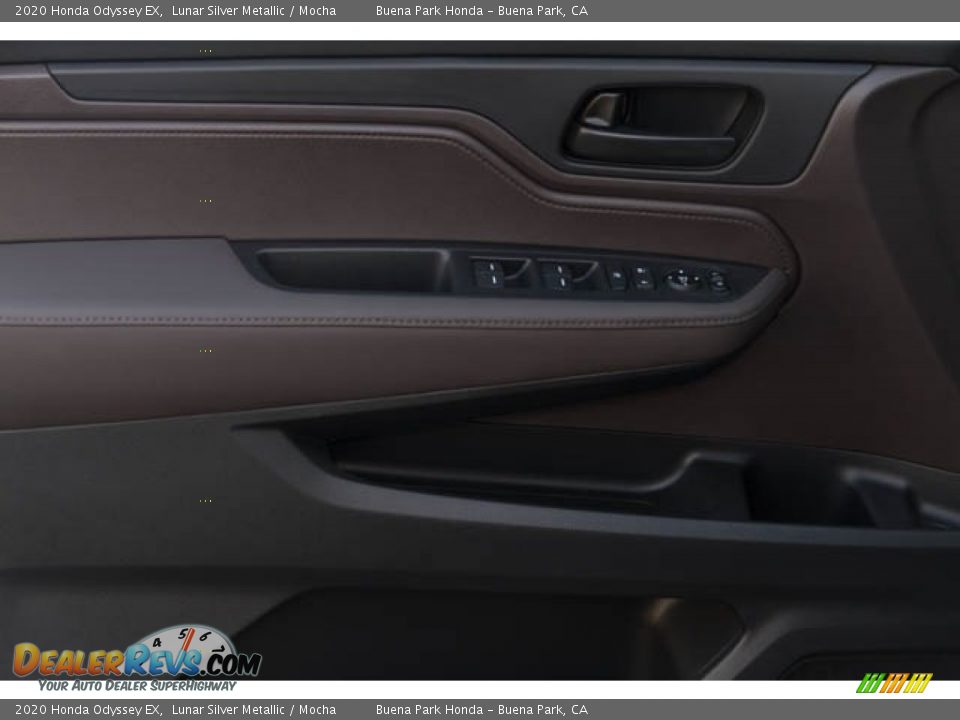 2020 Honda Odyssey EX Lunar Silver Metallic / Mocha Photo #6