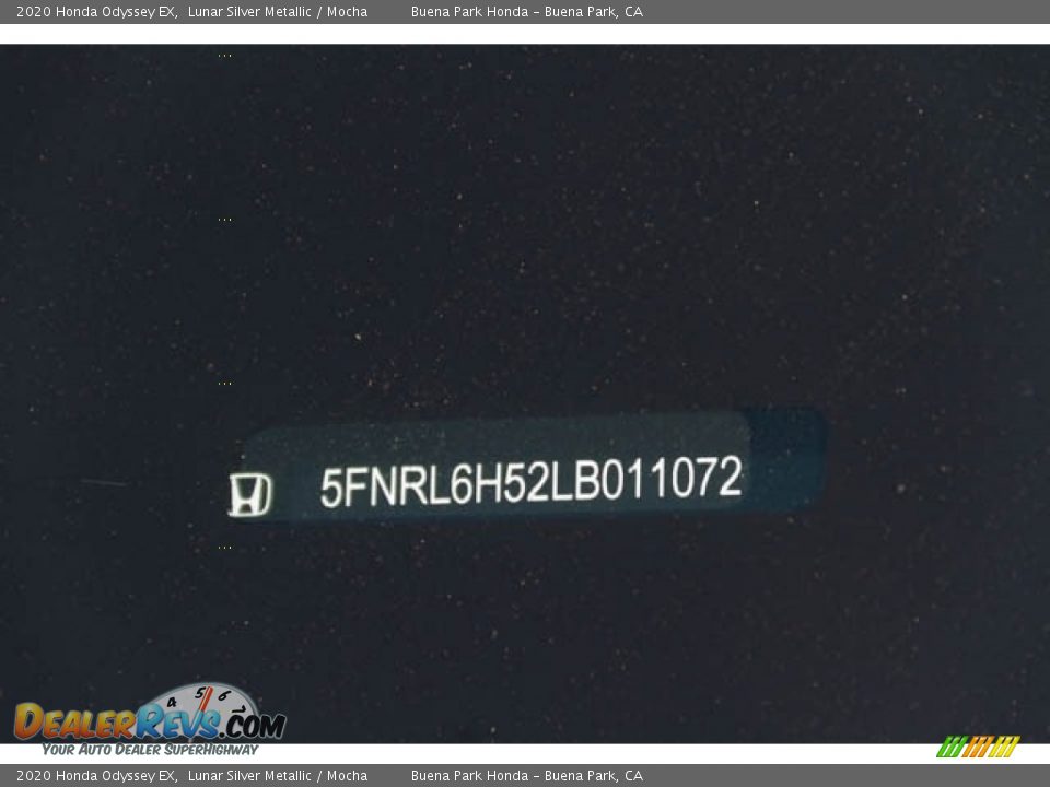 2020 Honda Odyssey EX Lunar Silver Metallic / Mocha Photo #17