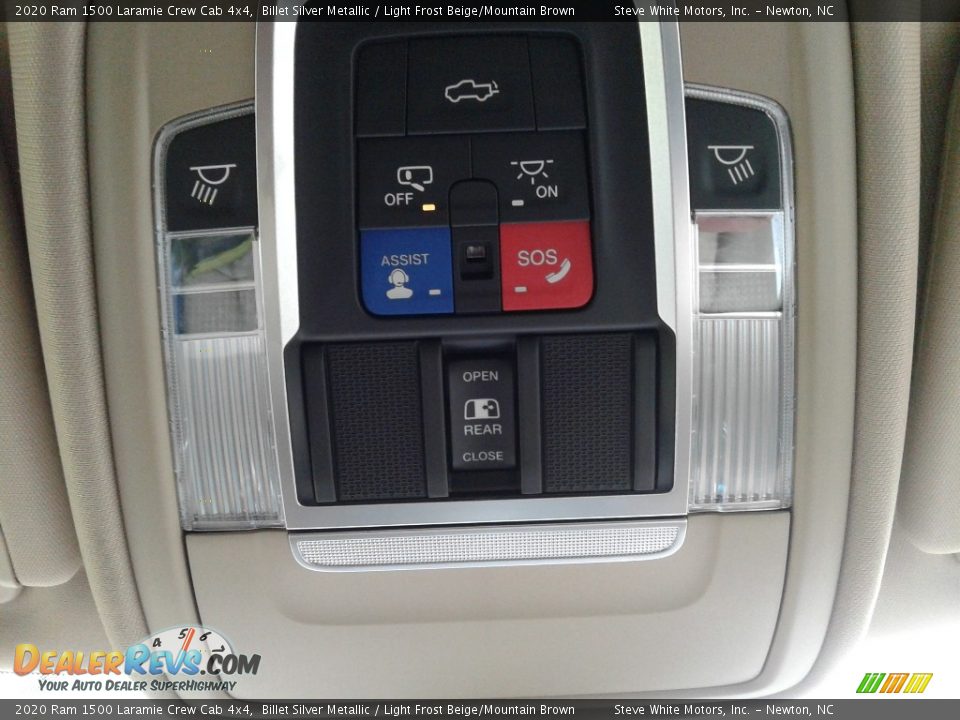 2020 Ram 1500 Laramie Crew Cab 4x4 Billet Silver Metallic / Light Frost Beige/Mountain Brown Photo #31
