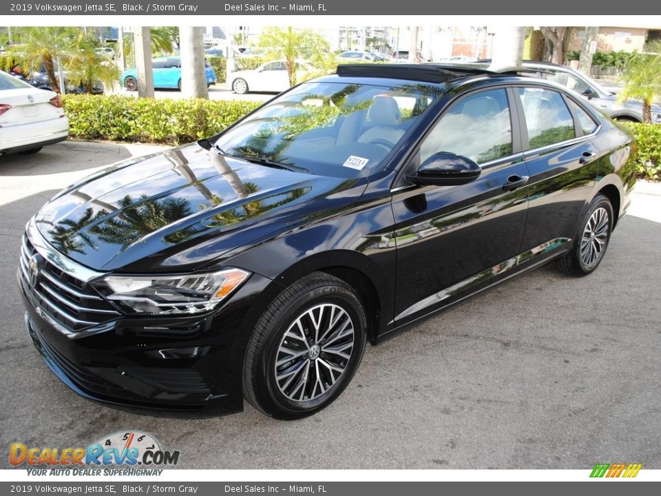 2019 Volkswagen Jetta SE Black / Storm Gray Photo #4