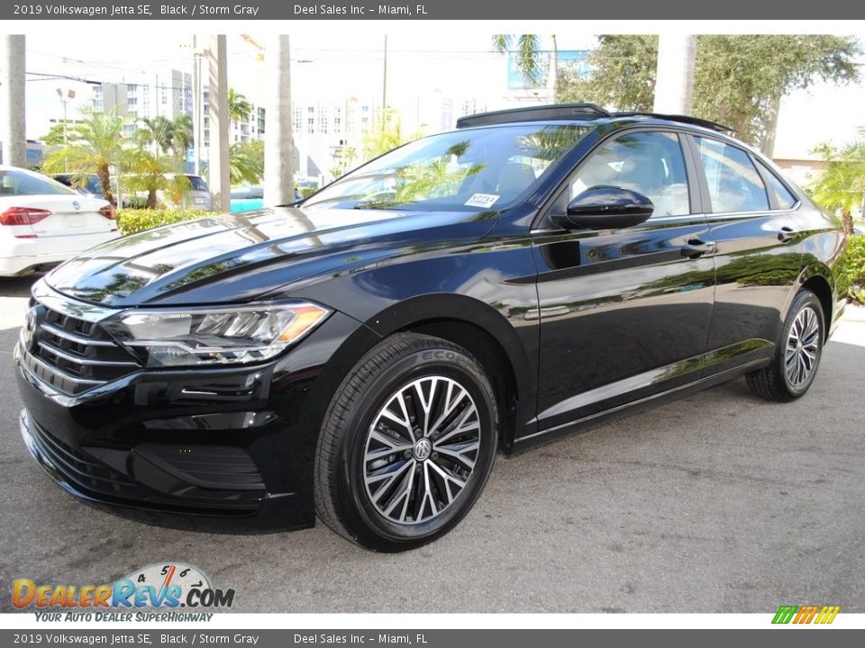 2019 Volkswagen Jetta SE Black / Storm Gray Photo #5