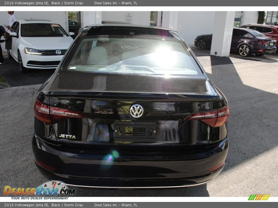2019 Volkswagen Jetta SE Black / Storm Gray Photo #8