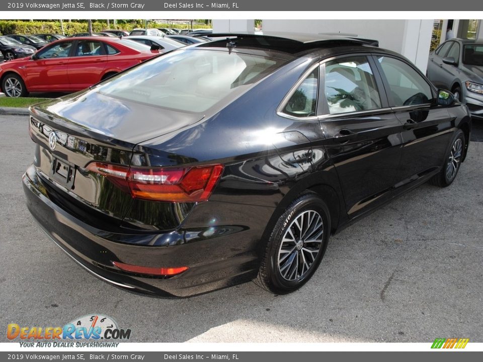 2019 Volkswagen Jetta SE Black / Storm Gray Photo #9