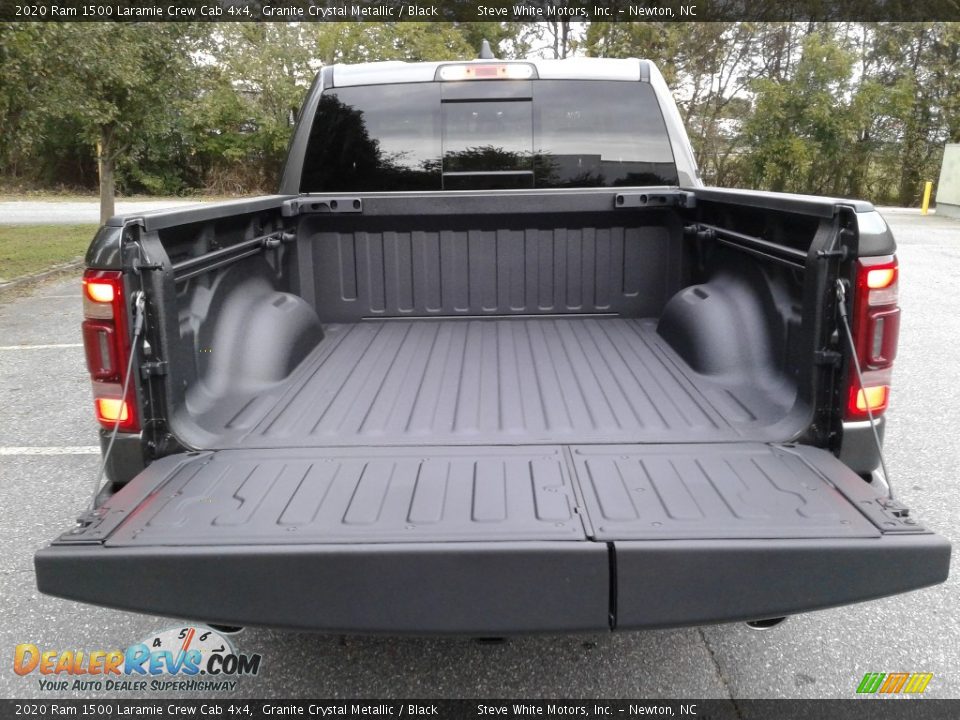 2020 Ram 1500 Laramie Crew Cab 4x4 Granite Crystal Metallic / Black Photo #14