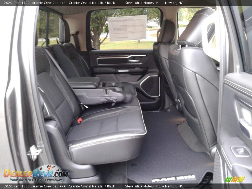2020 Ram 1500 Laramie Crew Cab 4x4 Granite Crystal Metallic / Black Photo #15